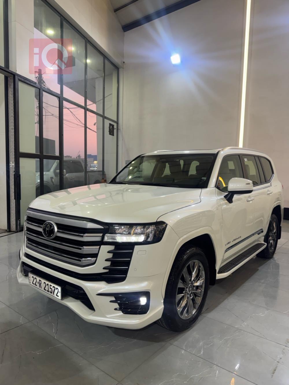 تويوتا لاندكروزر